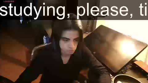 Kitty online show from 03/25/26, 04:29