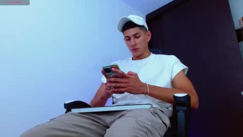 Valerio  online show from 02/13/25, 07:52