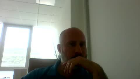 Snapshot of caldoski chatting on 05/27/26, 12:13 caldoski online show from 05/27/26, 12:13