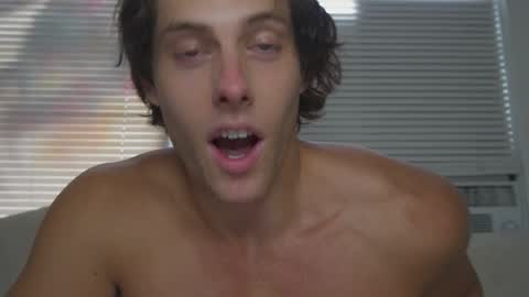 Snapshot of calebjmac chatting on 10/20/25, 09:26 Alex Stone online show from 10/20/25, 09:26