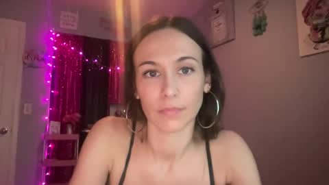 Snapshot of calibarbie24 chatting on 10/30/25, 05:13 calibarbie24 online show from 10/30/25, 05:13