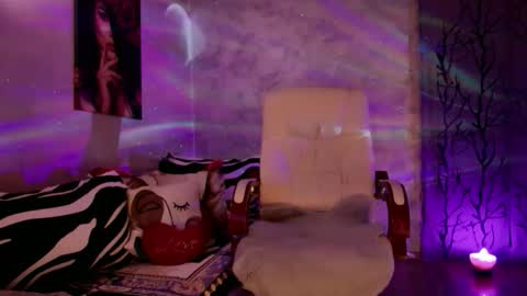 EMPERATRIZ online show from 03/31/26, 09:37