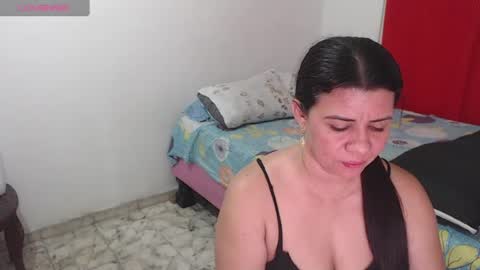 Snapshot of caliente_in_passion chatting on 07/14/26, 06:51 caliente_in_passion online show from 07/14/26, 06:51