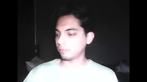 Snapshot of caligula_99 chatting on 12/14/25, 02:06 Calgula online show from 12/14/25, 02:06