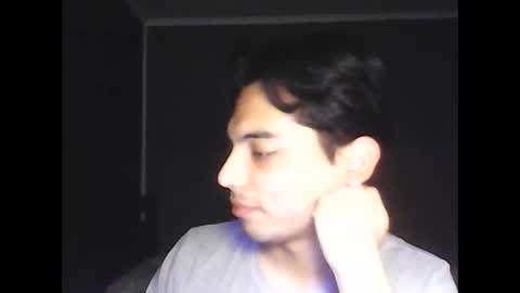 Snapshot of caligula_99 chatting on 01/12/26, 02:06 Calgula online show from 01/12/26, 02:06