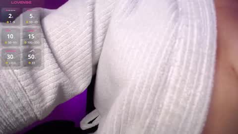 caliope_goddess1 online show from 12/18/25, 10:43