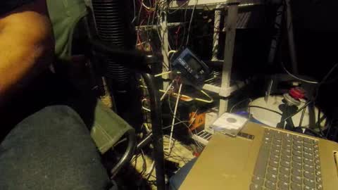 Snapshot of calisguitar chatting on 01/26/25, 10:23 Calisguitar online show from 01/26/25, 10:23