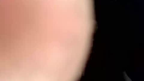 Snapshot of calisguitar chatting on 02/03/25, 09:41 Calisguitar online show from 02/03/25, 09:41