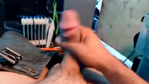 Calisguitar online show from 11/21/25, 11:36