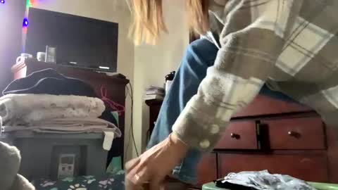 calishop1 online show from 02/12/25, 10:59