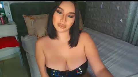 Snapshot of calista_palmer chatting on 02/24/25, 01:21 Miss Jane Commander online show from 02/24/25, 01:21