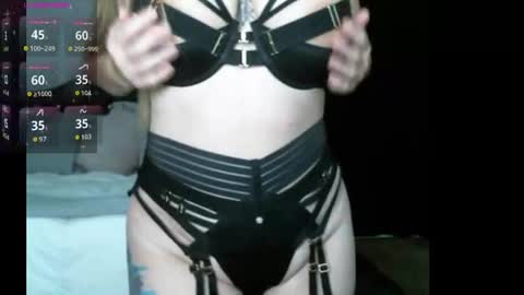 calistarayne online show from 07/25/26, 06:11