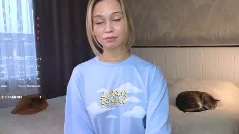 Snapshot of call__me_mommy_ chatting on 03/05/25, 01:17 Nancy Please thumbs up me online show from 03/05/25, 01:17