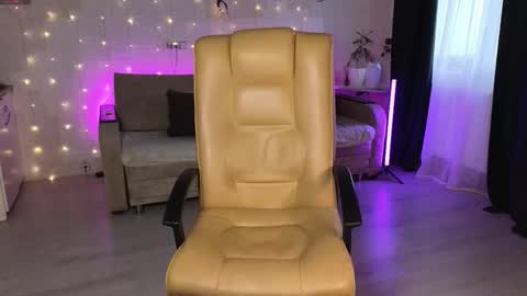 Snapshot of call_me_dasha chatting on 11/02/25, 10:50 Dasha inst dasha is nice online show from 11/02/25, 10:50