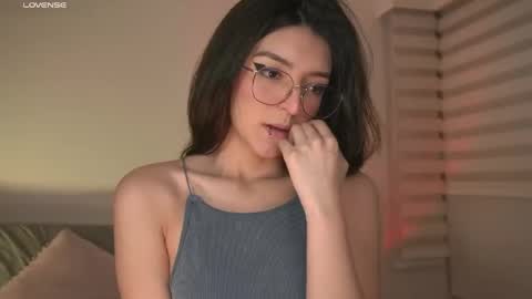   online show from 04/30/26, 12:17