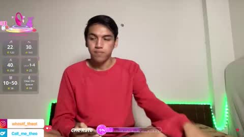 Snapshot of call_me_theo chatting on 09/30/25, 02:55 Mateo online show from 09/30/25, 02:55