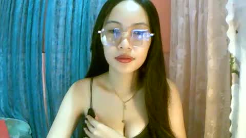Snapshot of calla_freya chatting on 10/05/25, 05:06 Freya online show from 10/05/25, 05:06