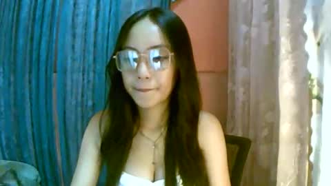 Snapshot of calla_freya chatting on 10/09/25, 04:32 Freya online show from 10/09/25, 04:32