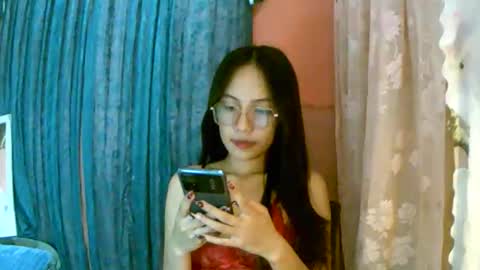 Snapshot of calla_freya chatting on 11/25/25, 05:18 Freya online show from 11/25/25, 05:18