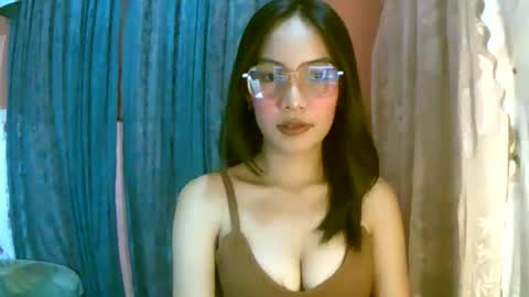 Freya online show from 04/08/26, 09:53