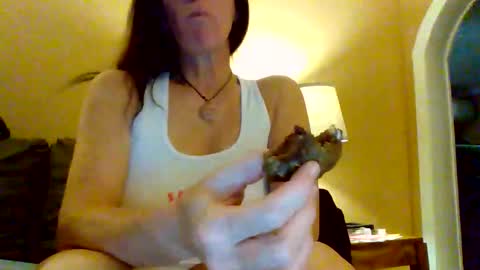 Snapshot of calli_girl420 chatting on 03/30/26, 03:40 Calli online show from 03/30/26, 03:40
