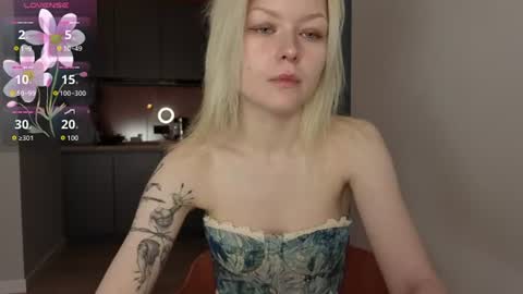 Snapshot of callista_a chatting on 06/28/26, 02:39 Robin online show from 06/28/26, 02:39
