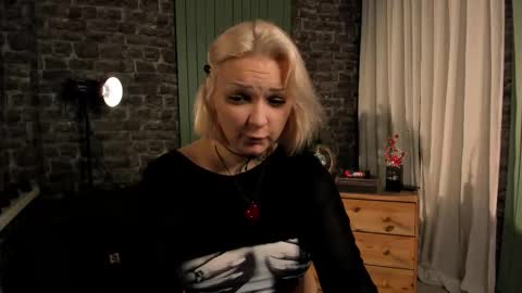 Snapshot of callme6y chatting on 02/07/26, 01:15 Marsy online show from 02/07/26, 01:15