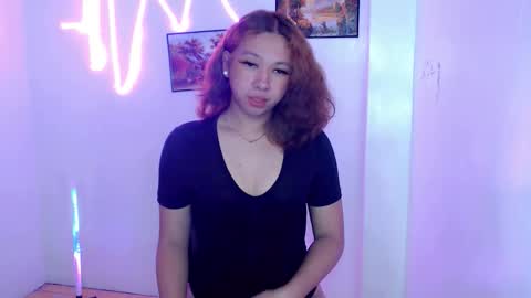 Snapshot of callme_shantal chatting on 06/01/26, 10:11 SHANTAL online show from 06/01/26, 10:11