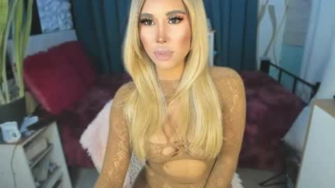 Snapshot of callmebythename_daisy chatting on 04/18/26, 07:58 A STINGY MAN IS A SIGN OF UNWELLINGNESS. online show from 04/18/26, 07:58