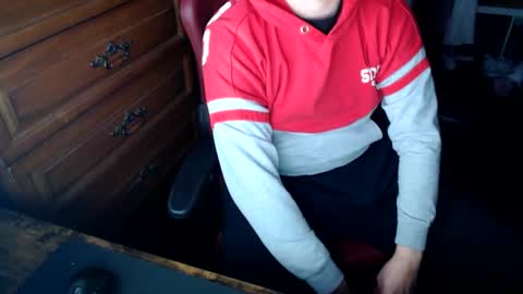 Snapshot of callmethe1 chatting on 02/19/25, 05:38 DesertBoy2023 online show from 02/19/25, 05:38