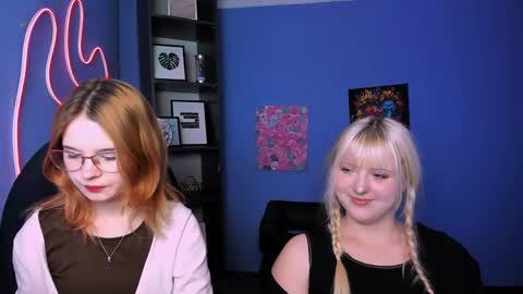 callmevivien online show from 04/15/26, 07:32