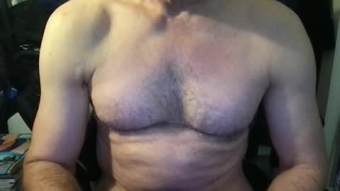 callum5555 online show from 02/20/25, 12:04