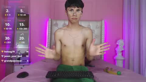 Snapshot of callum_77 chatting on 03/01/25, 06:24 CALLUM online show from 03/01/25, 06:24