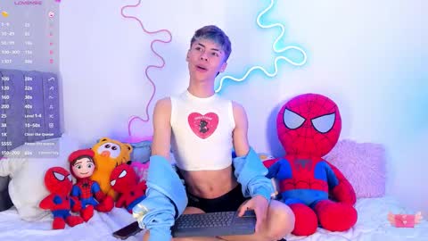 Snapshot of callum_77 chatting on 09/26/25, 07:56 CALLUM online show from 09/26/25, 07:56