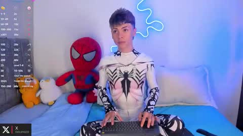 Snapshot of callum_77 chatting on 11/05/25, 05:07 CALLUM online show from 11/05/25, 05:07