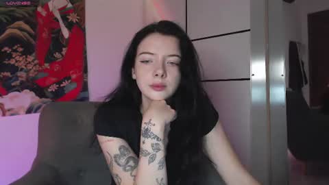 Snapshot of calmlilly chatting on 06/30/26, 11:44 Lilly online show from 06/30/26, 11:44