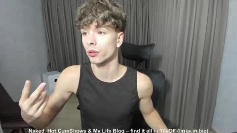 Snapshot of calvin_loves_you chatting on 10/07/25, 02:14 Hey I am Calvin  online show from 10/07/25, 02:14