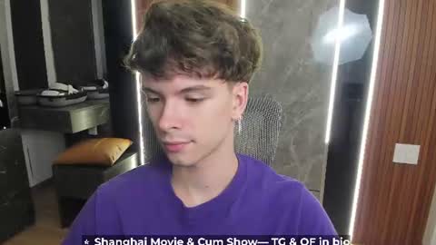 Snapshot of calvin_loves_you chatting on 06/24/26, 05:34 Hey I am Calvin online show from 06/24/26, 05:34