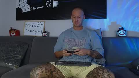 Calvin  online show from 12/21/24, 07:03