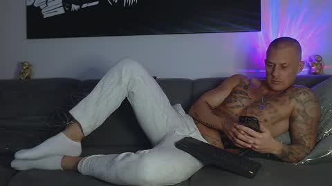 Calvin  online show from 01/16/25, 12:45