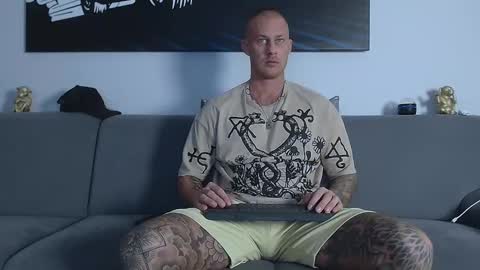 Calvin  online show from 01/17/25, 08:55