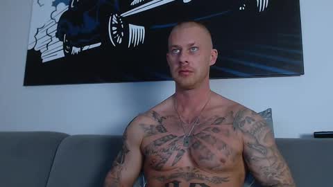 Calvin  online show from 02/04/25, 09:52