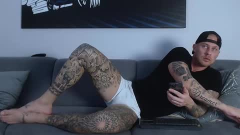 Calvin  online show from 03/04/25, 09:18