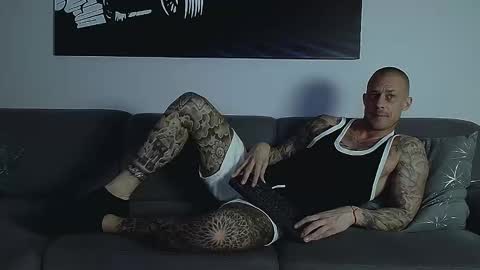 Calvin  online show from 10/30/25, 10:21