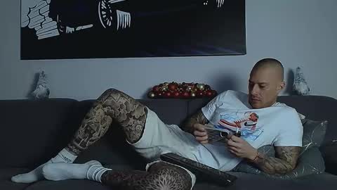 Calvin  online show from 12/14/25, 12:27