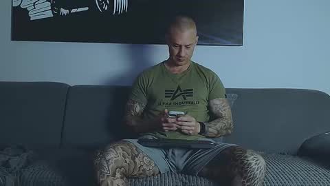 Calvin  online show from 02/10/26, 07:23