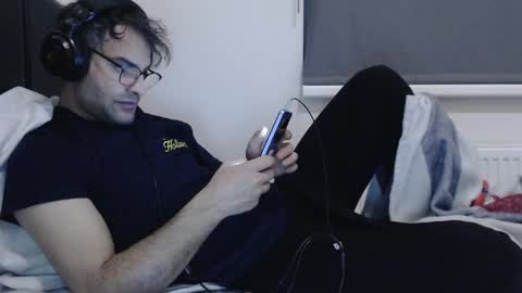 Calvinjohnlad online show from 12/08/24, 06:28