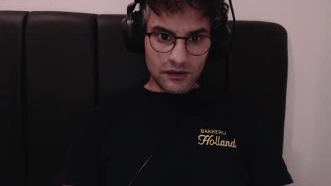 Calvinjohnlad online show from 12/18/24, 03:22