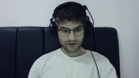 Calvinjohnlad online show from 12/25/24, 02:45