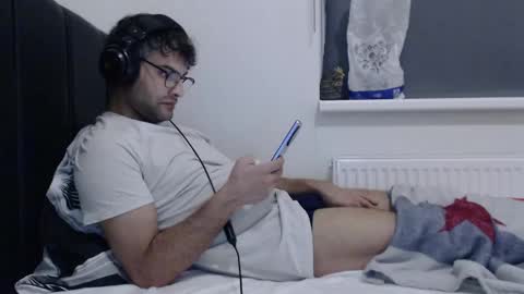 Calvinjohnlad online show from 12/25/24, 08:50